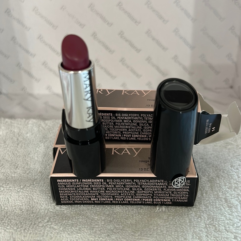 Mary Kay Gel Semi-Matte Lipstick